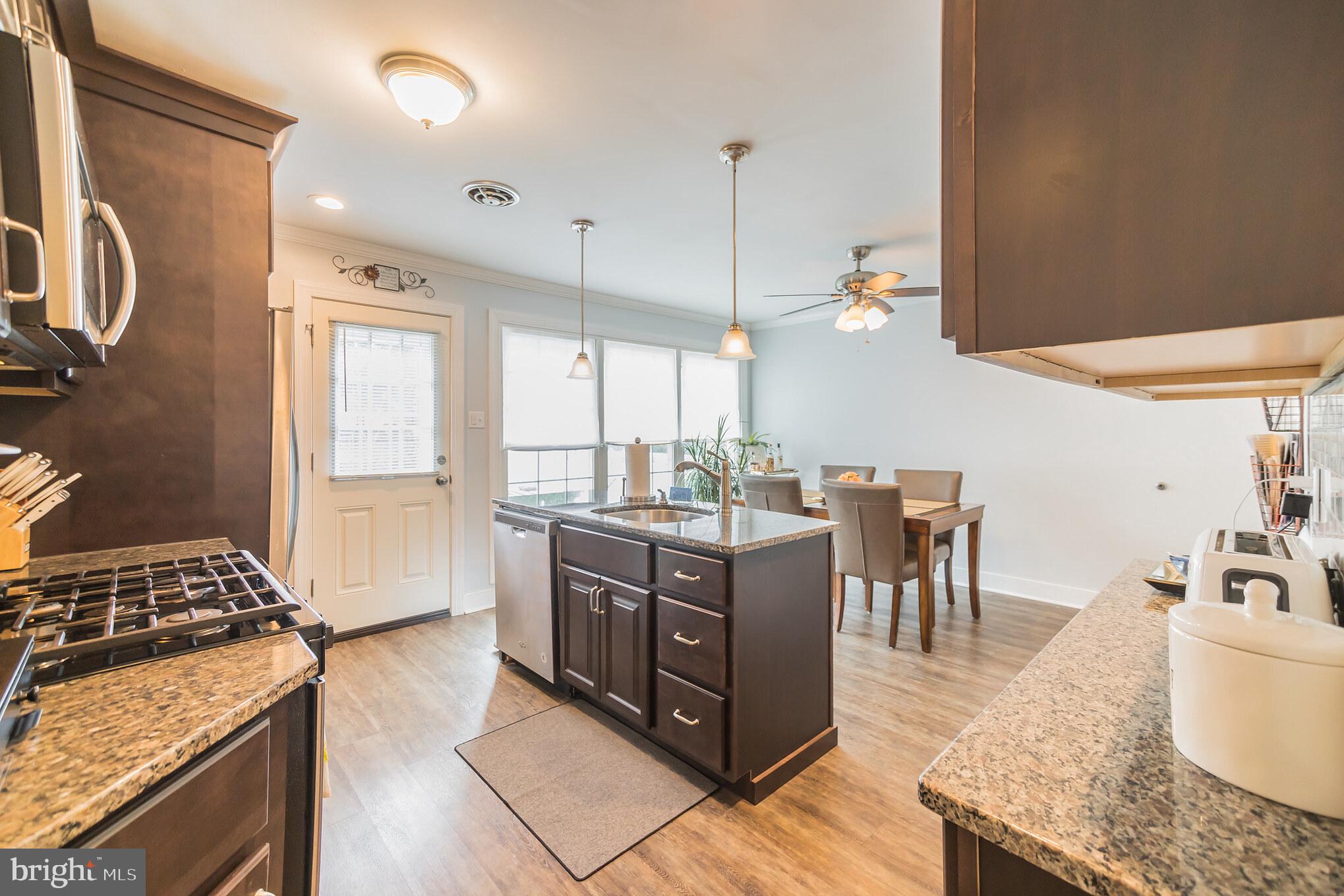 1425 Parklane Road Swarthmore, PA 19081 - Photo 7 of 30
