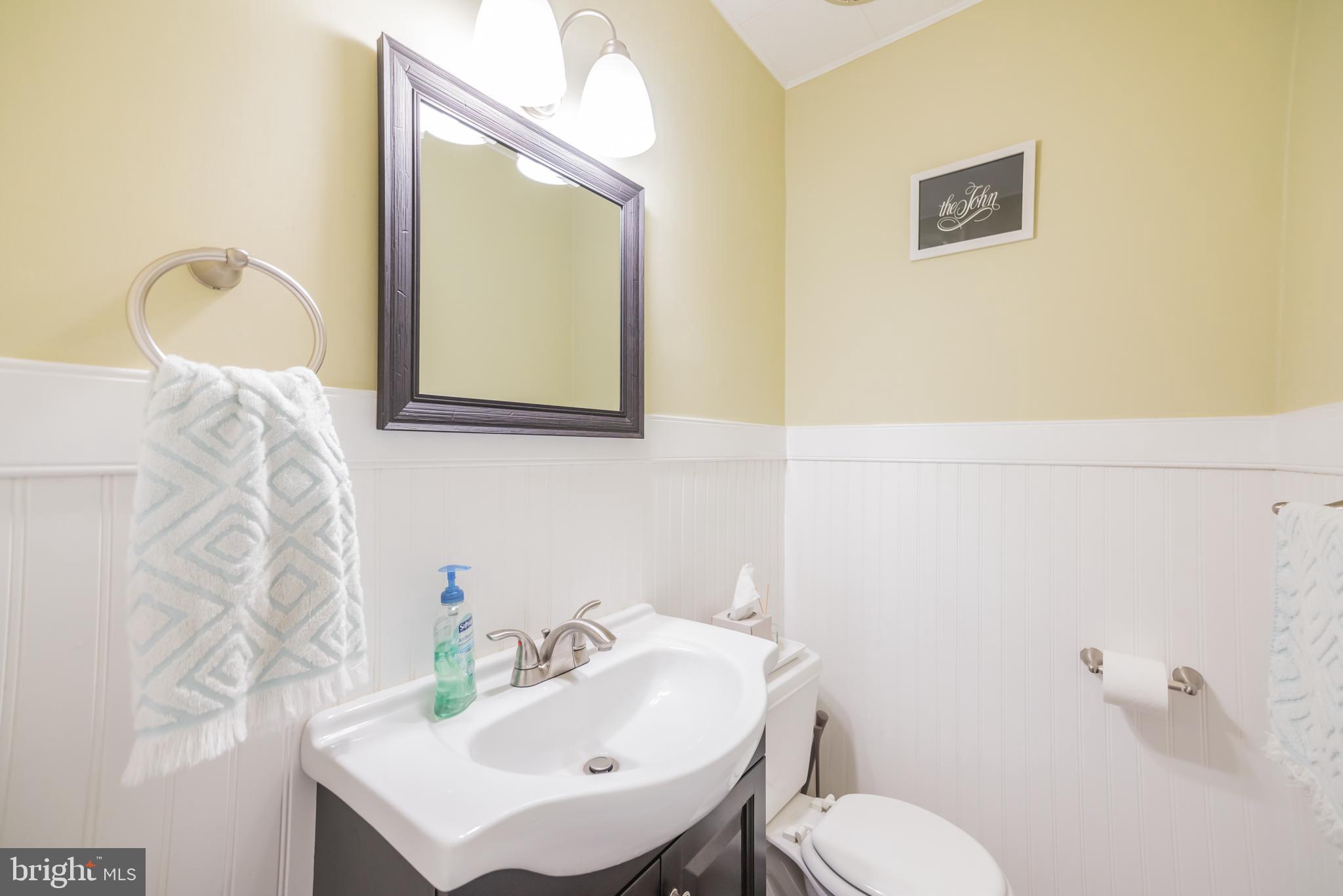 1425 Parklane Road Swarthmore, PA 19081 - Photo 10 of 30