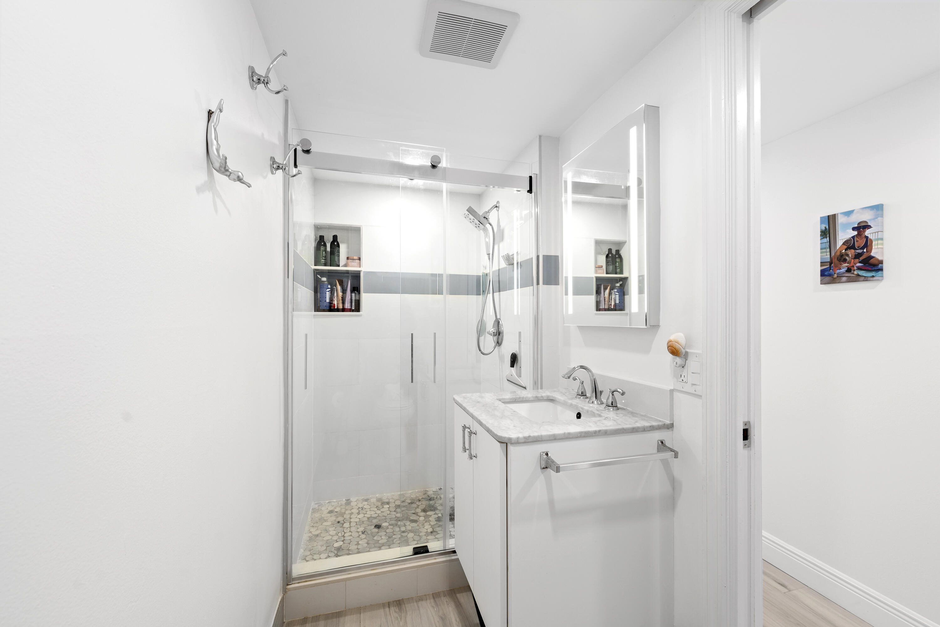 400 North Surf Road, Unit 306 Hollywood, FL 33019 - Photo 6 of 30 Mls-Res_5965