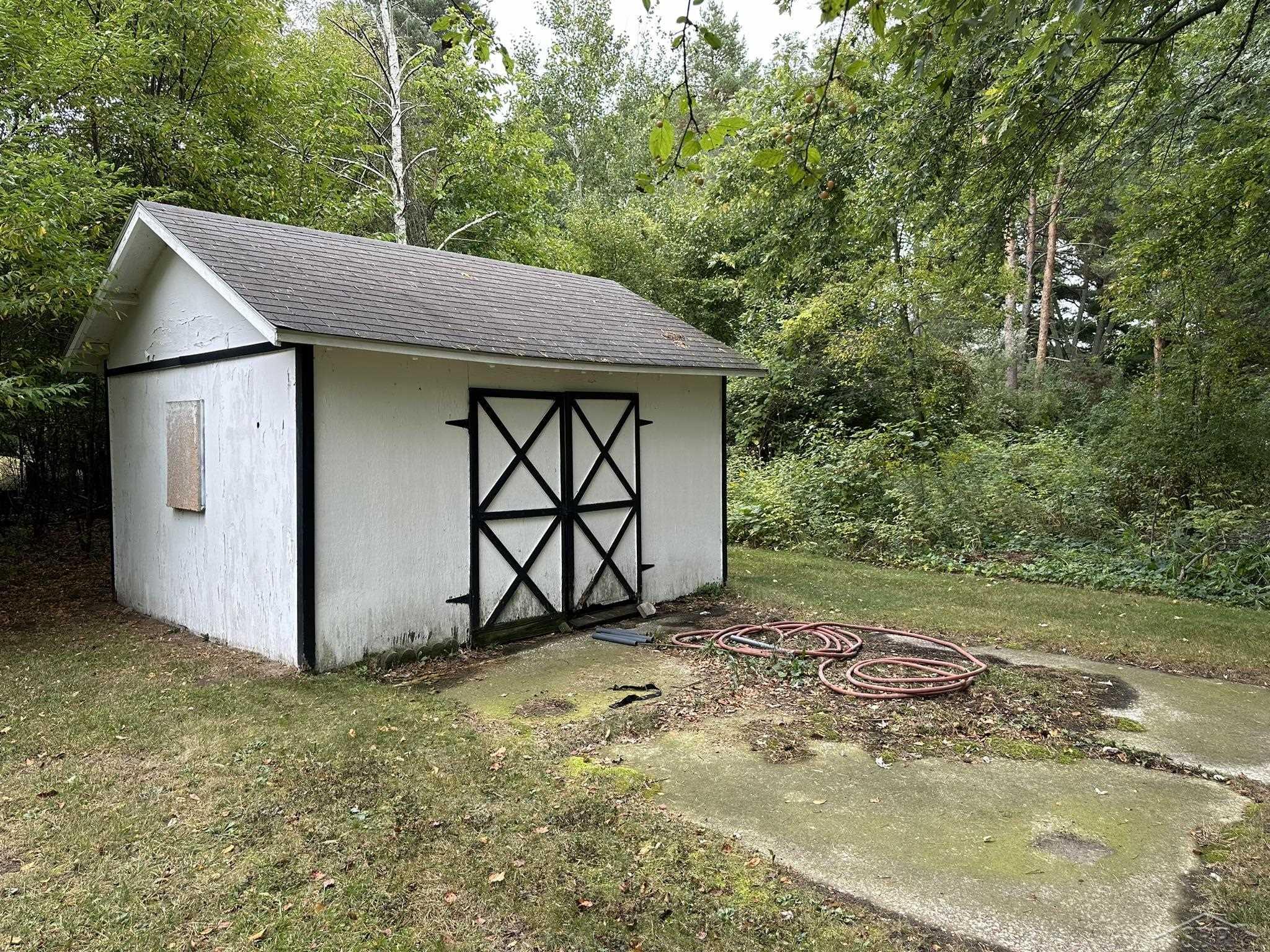 925 South Chapin Road Merrill, MI 48637 - Photo 17 of 20 Gallery Image 17