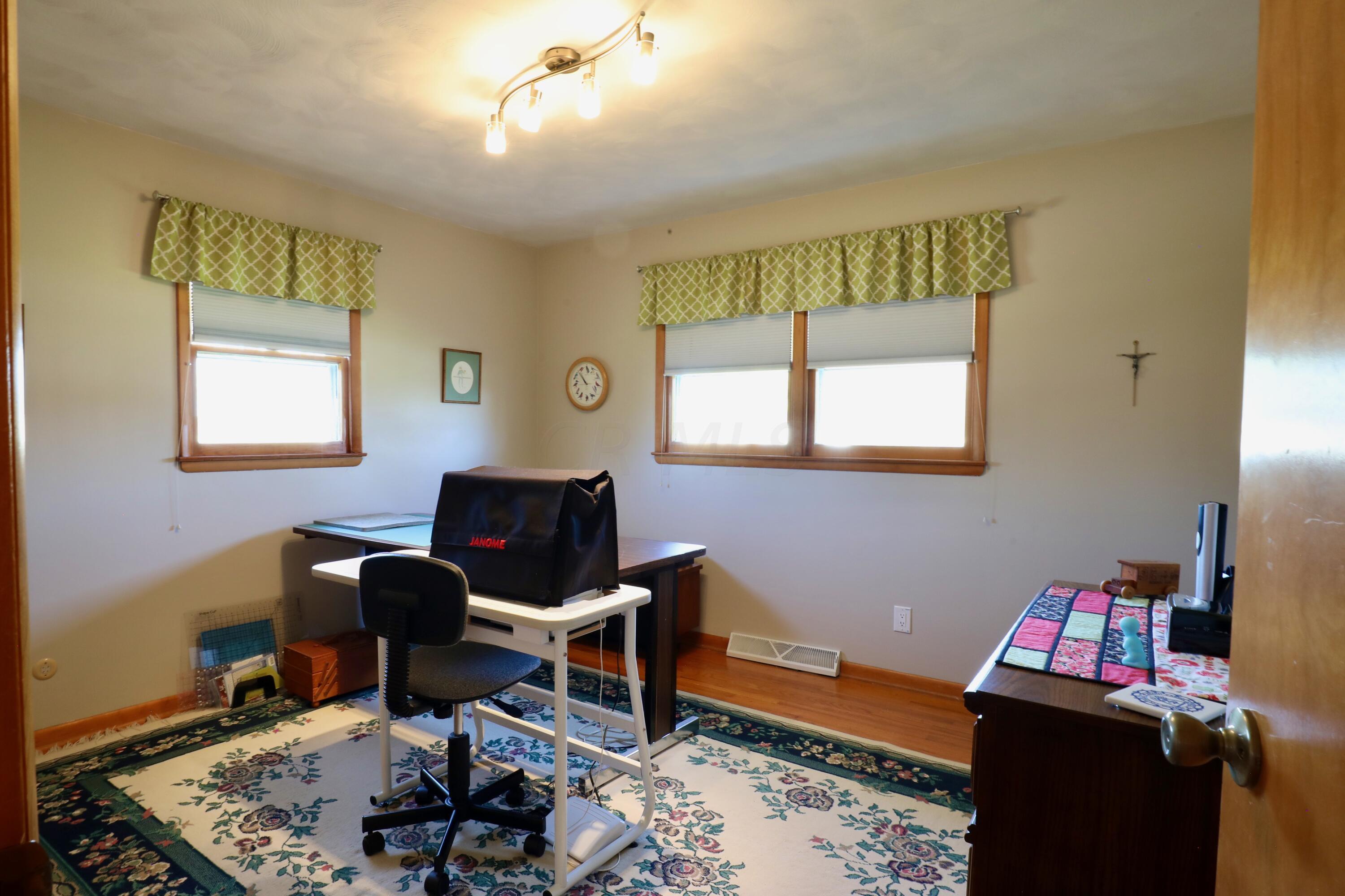 1404 Wheeling Road Lancaster, OH 43130 - Photo 29 of 43 1404 Wheeling Rd NE - 32