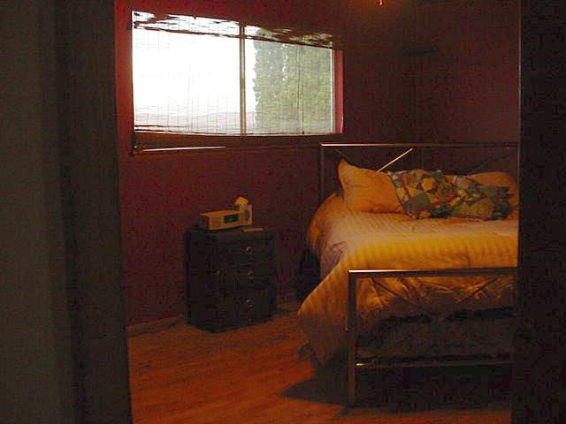 2800 Jones Road Wapato, WA 98951 - Photo 6 of 7 a bedroom with a bed and window