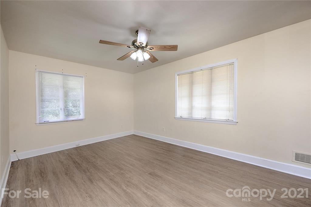 3606 Union Road Gastonia, NC 28056 - Photo 8 of 19 Gallery Image 8
