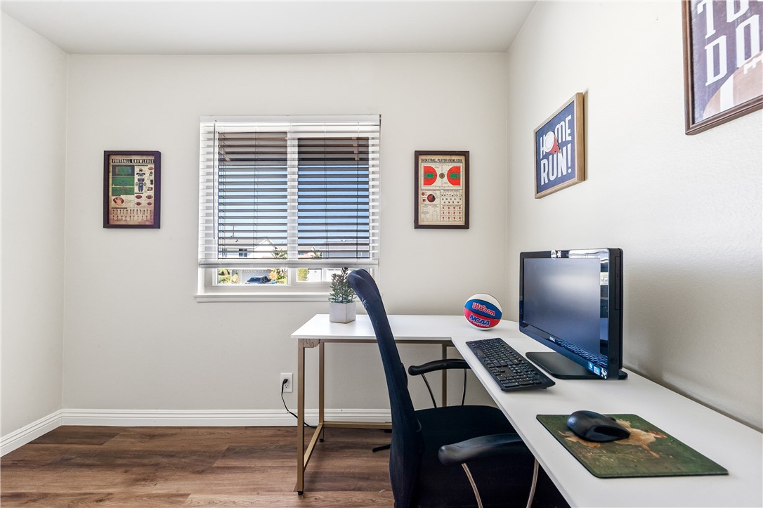 10191 Virgil Circle Cypress, CA 90630 - Photo 34 of 53 a workspace with furniture and window