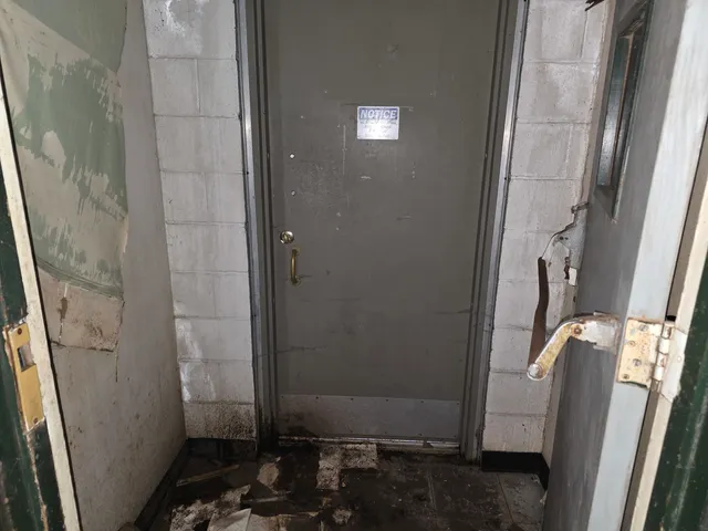 $65,000 | 232 East North Avenue, Flora, IL 62839