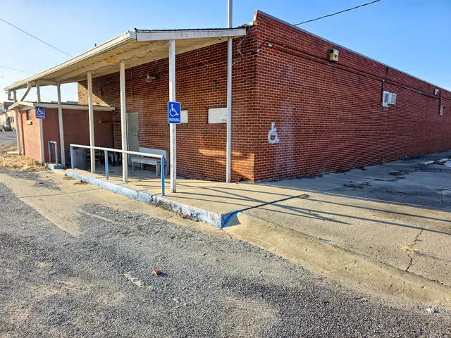 $65,000 | 232 East North Avenue, Flora, IL 62839