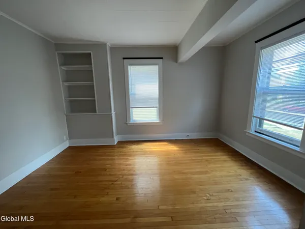 $16,800 | 1084 Wendell Avenue, Unit 1, Schenectady, NY 12308