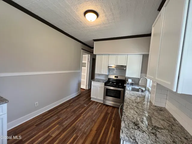 $1,400 | 1084 Wendell Avenue, Unit 1, Schenectady, NY 12308