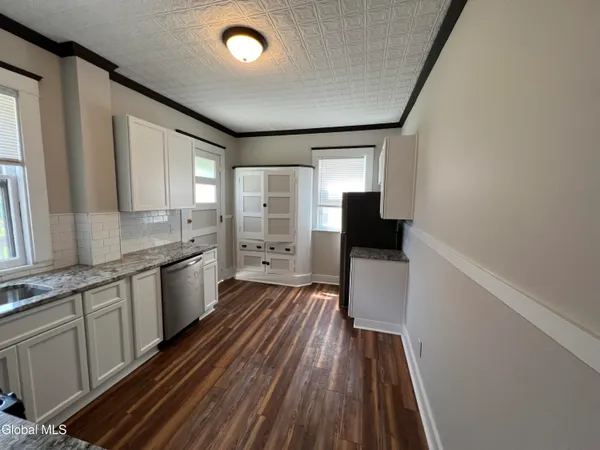 $16,800 | 1084 Wendell Avenue, Unit 1, Schenectady, NY 12308