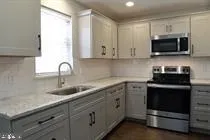 $1,745 | 2 South Lime Street, Unit 4, Quarryville, PA 17566