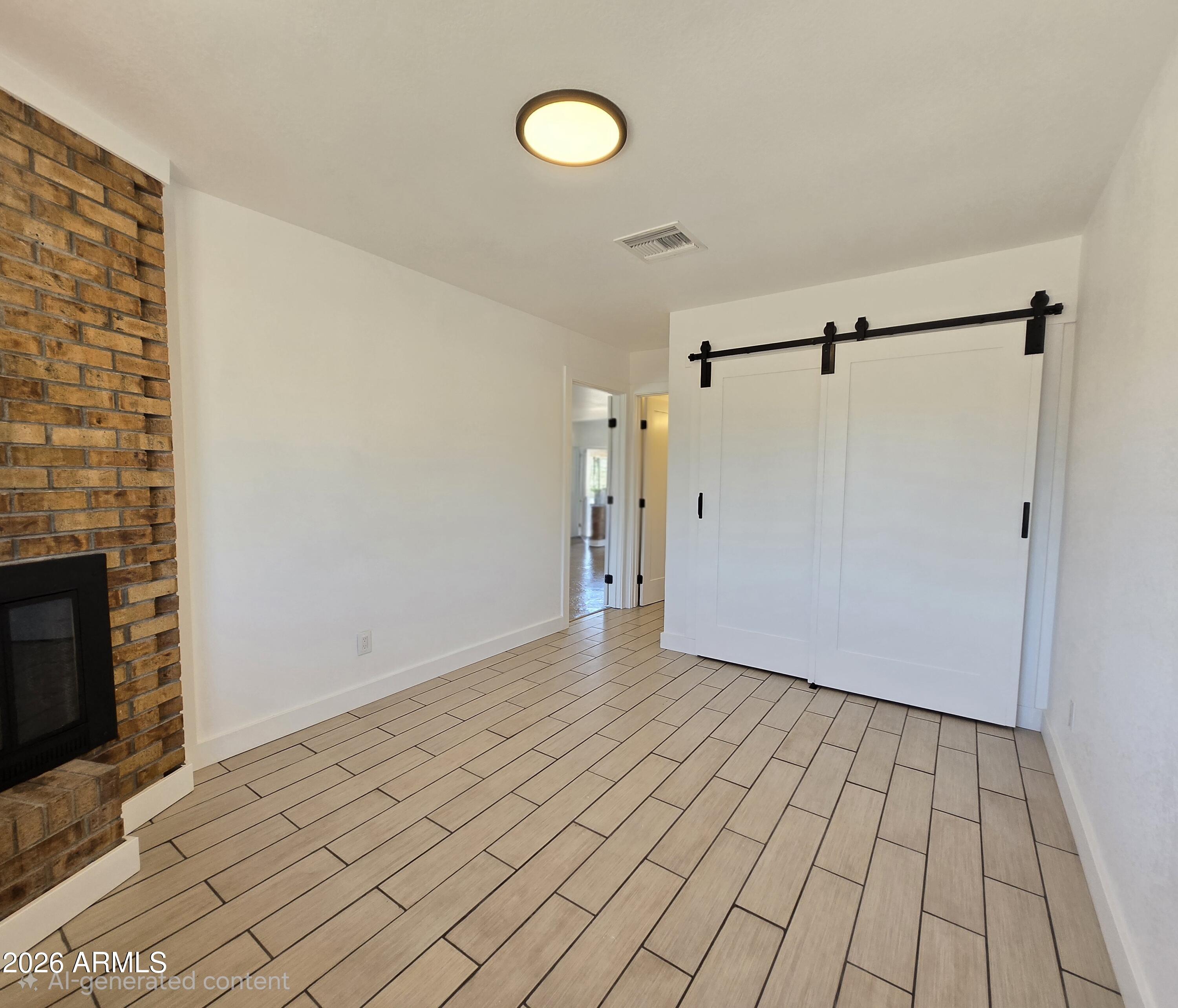 1731 East Redfield Road Tempe, AZ 85283 - Photo 9 of 23 90020