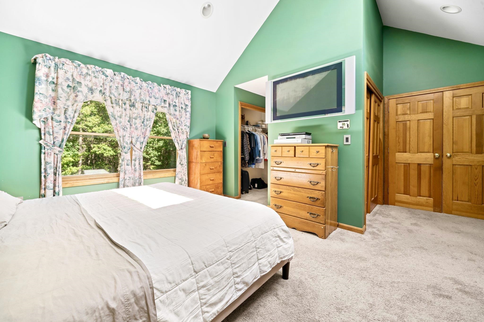 111 Pingree Hill Road Chester, NH 03036 - Photo 24 of 38