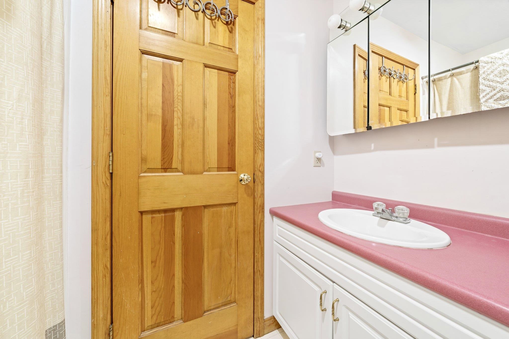 111 Pingree Hill Road Chester, NH 03036 - Photo 36 of 38