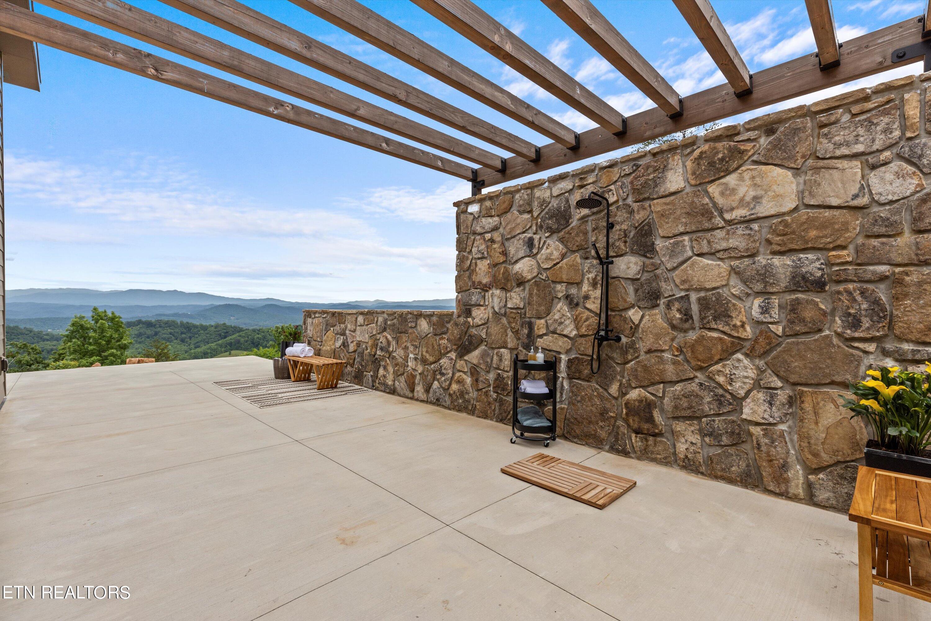 1075 Reagan Valley Road Tellico Plains, TN 37385 - Photo 10 of 12 052-1075 Reagan Valley Rd PREMIUM-142