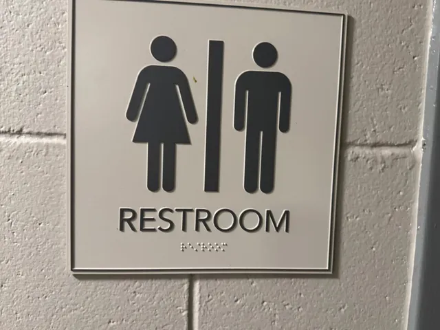 $205,000 | 3150 Excelsior Boulevard, Unit 211, Minneapolis, MN 55416