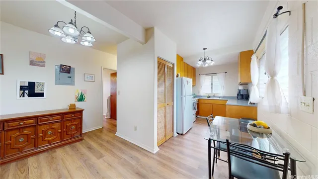 $3,900,000 | 3331 Hayden Street, Unit FRONT A B C, Honolulu, HI 96815
