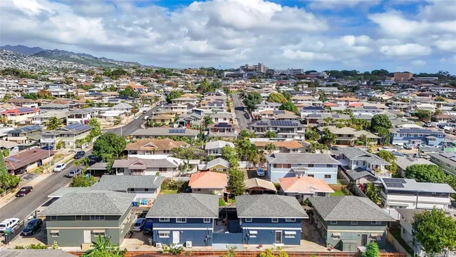 $3,900,000 | 3331 Hayden Street, Unit FRONT A B C, Honolulu, HI 96815