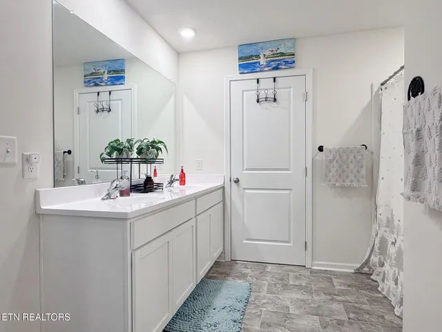 $459,900 | 401 Creek Bridge Way, Maryville, TN 37804