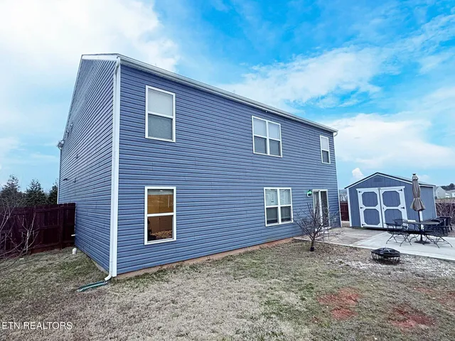 $459,900 | 401 Creek Bridge Way, Maryville, TN 37804