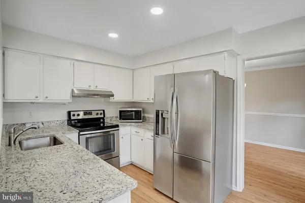 $3,400 | 14623 Lock Drive, Centreville, VA 20120