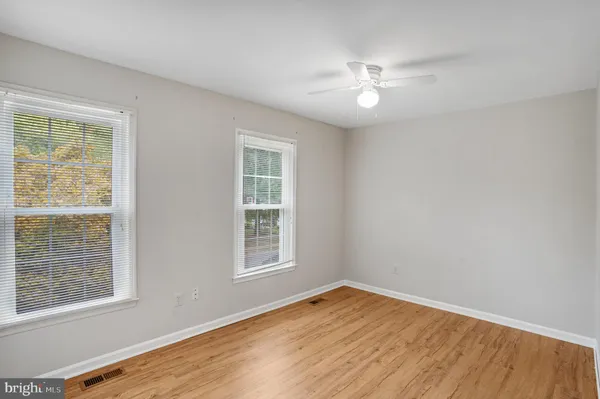 $3,400 | 14623 Lock Drive, Centreville, VA 20120