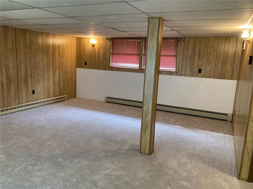 325 Owen Drive Johnstown, PA 15904 - Photo 11 of 15 an empty room with windows