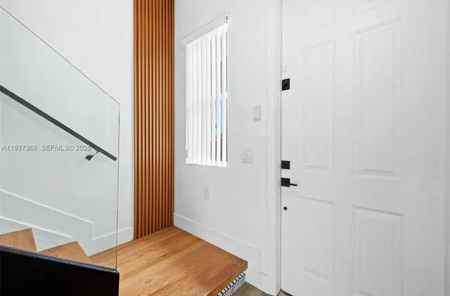 a view of an entryway