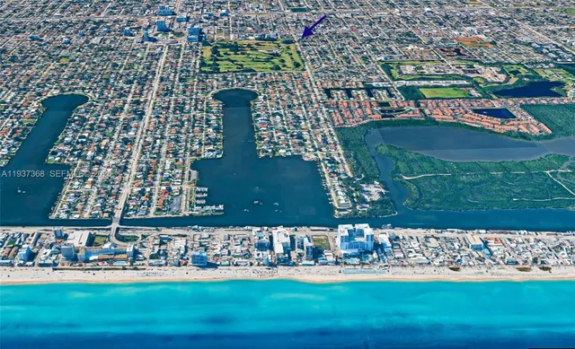 $599,000 | 1705 Johnson Street, Unit B, Hollywood, FL 33020