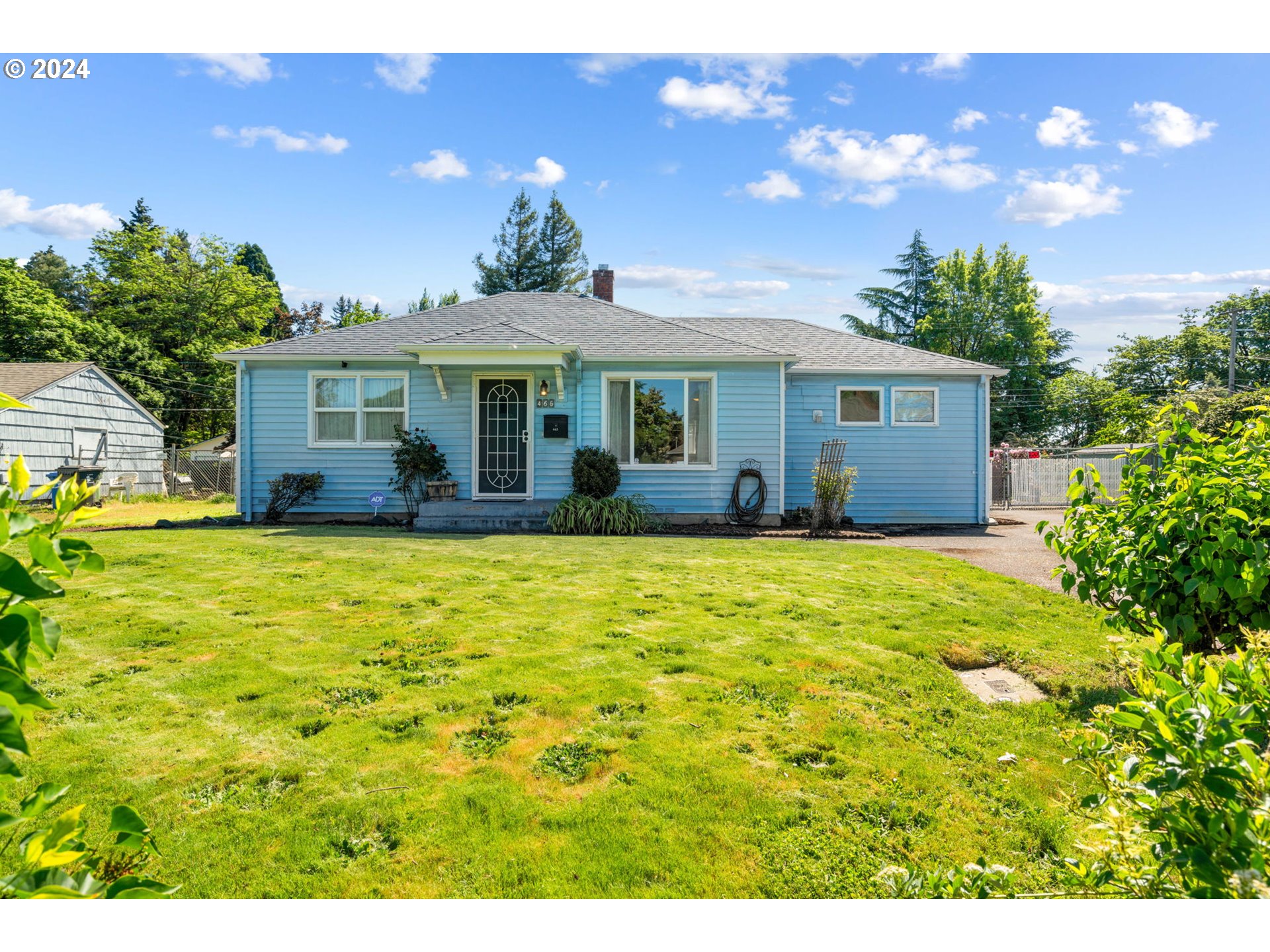 465 Gilbert Street Eugene, OR 97402 - Photo 1 of 29 Gallery Image 1