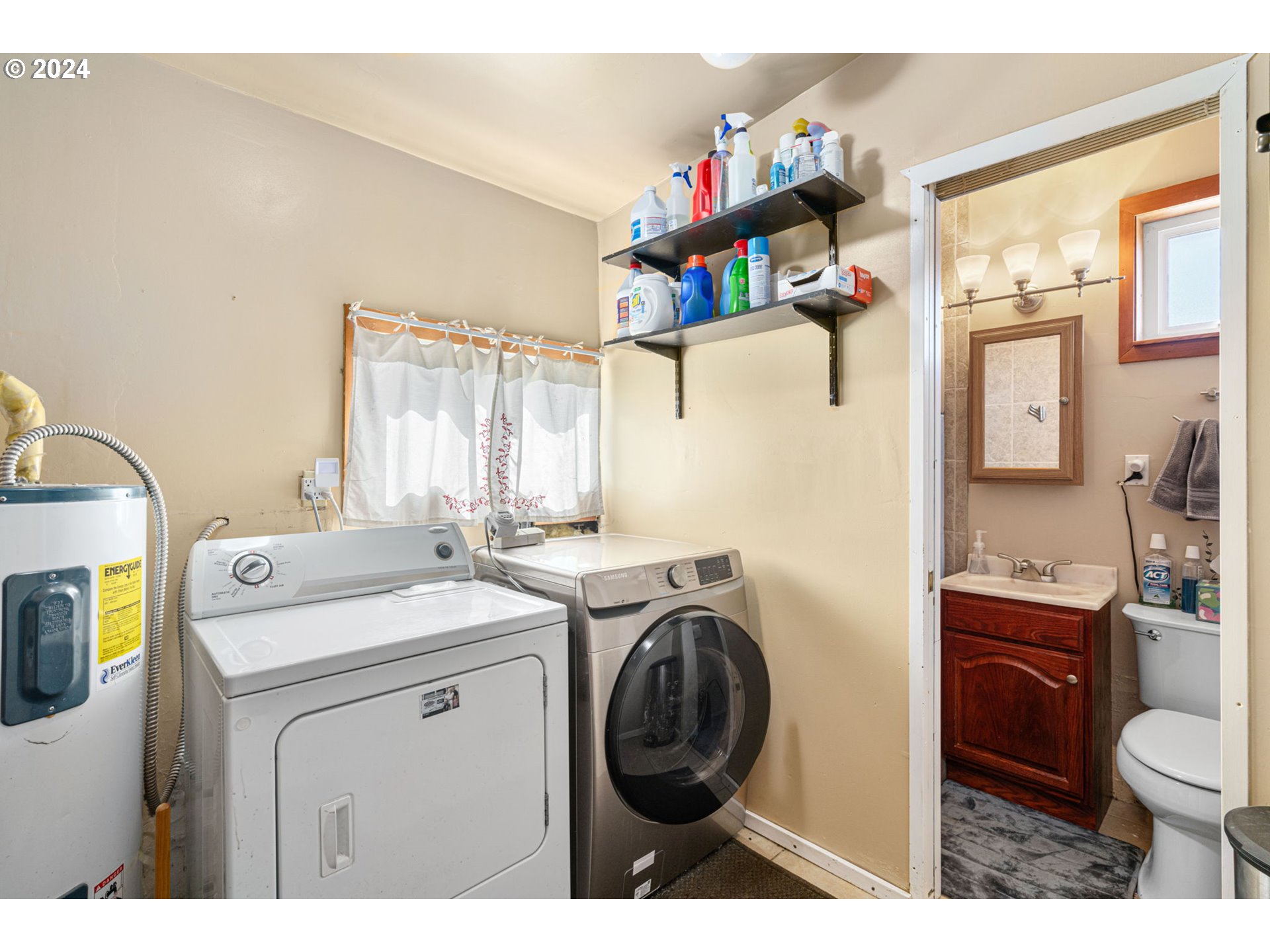 465 Gilbert Street Eugene, OR 97402 - Photo 19 of 29 Gallery Image 19