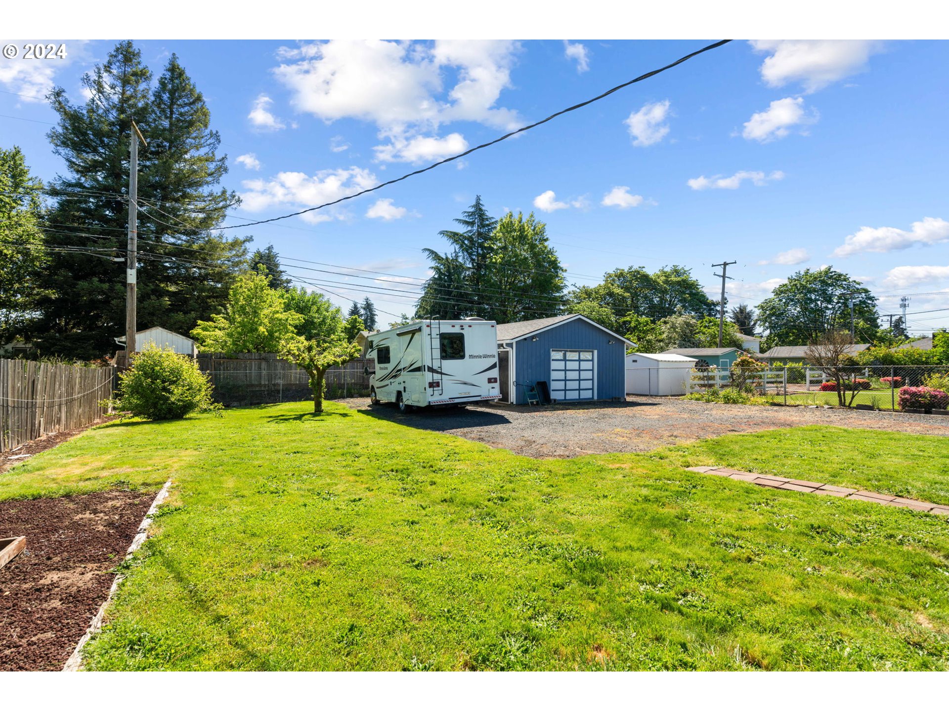 465 Gilbert Street Eugene, OR 97402 - Photo 3 of 29 Gallery Image 3
