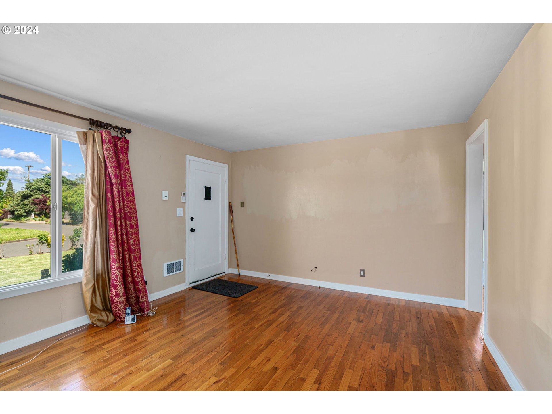 465 Gilbert Street Eugene, OR 97402 - Photo 4 of 29 Gallery Image 4