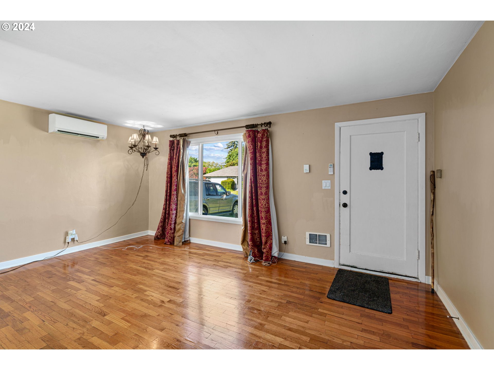 465 Gilbert Street Eugene, OR 97402 - Photo 5 of 29 Gallery Image 5