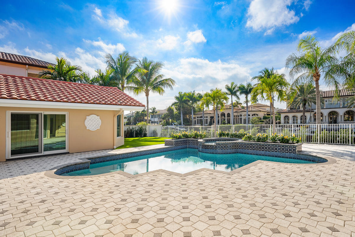 533 East Alexander Palm Road Boca Raton, FL 33432 - Photo 8 of 44 533_Alexander_Palm_Road_08