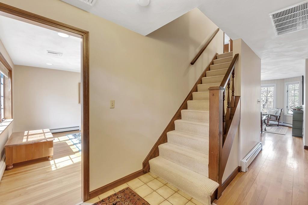 6 Percheron Road Chelmsford, MA 01824 - Photo 10 of 37 Gallery Image 10