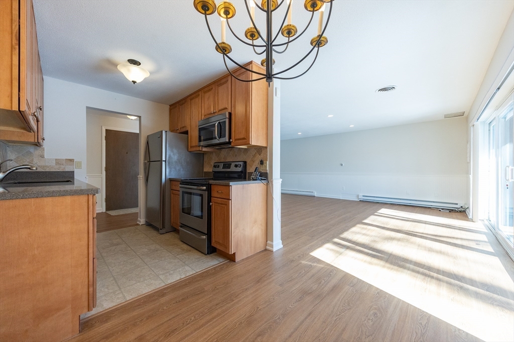 1212 Greendale Avenue, Unit 300 Needham, MA 02492 - Photo 6 of 24