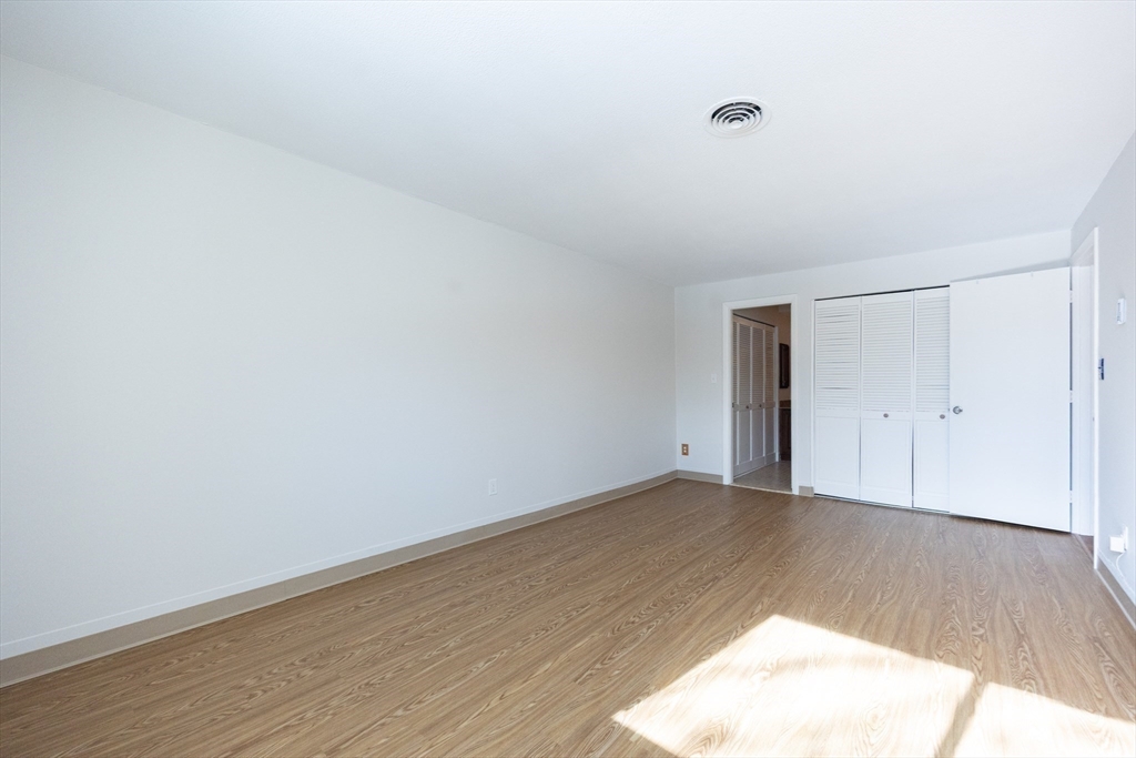 1212 Greendale Avenue, Unit 300 Needham, MA 02492 - Photo 10 of 24