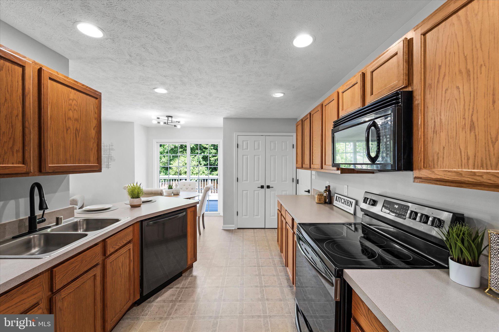 9040 Mullen Road King George, VA 22485 - Photo 15 of 61 Gallery Image 15