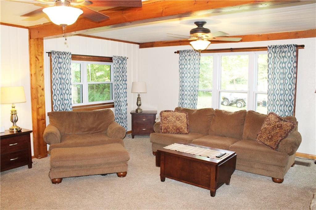 The neutral color scheme will fit any decor...