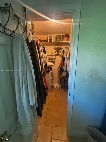 $1,950,000 | 4220 Northeast 27th Avenue, Lighthouse Point, FL 33064