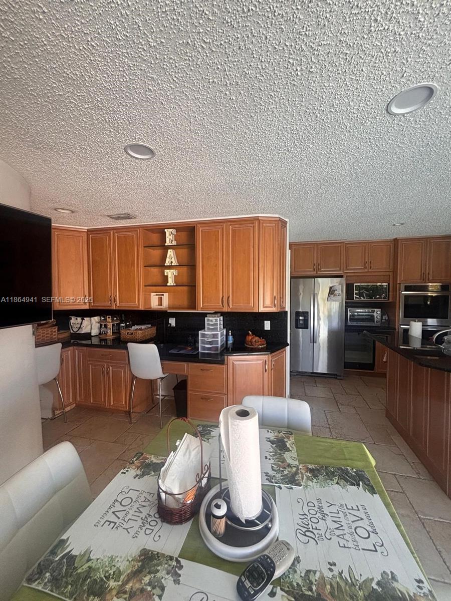 4220 Northeast 27th Avenue Lighthouse Point, FL 33064 - Photo 10 of 37