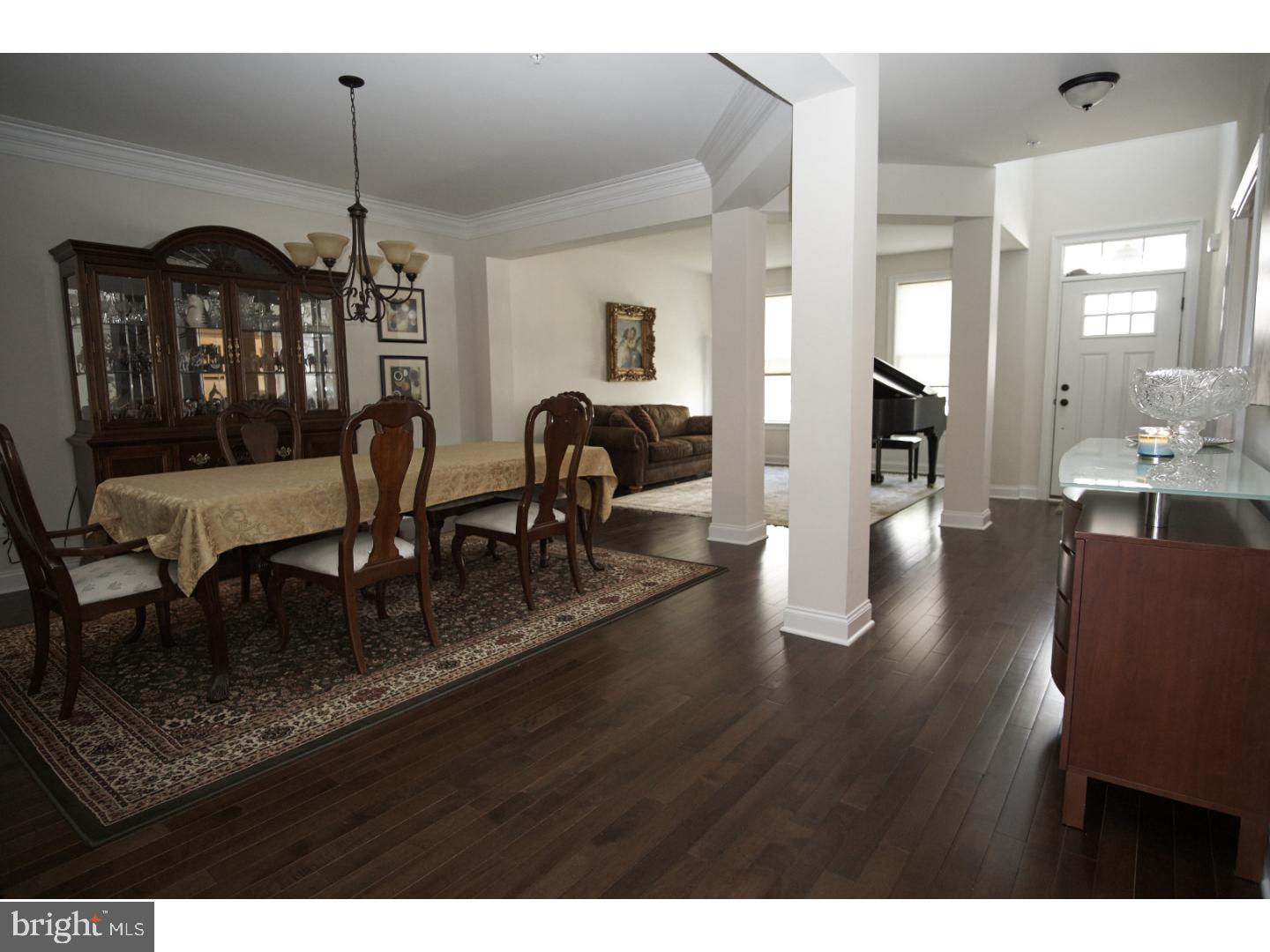 412 Ravenscliff Drive Springfield, PA 19064 - Photo 6 of 16 Gallery Image 6