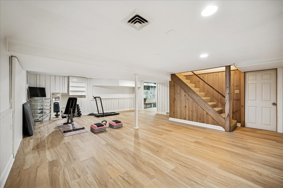 453 Longfellow Avenue Deerfield, IL 60015 - Photo 21 of 25