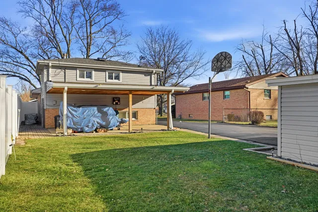 $259,900 | 14350 Kildare Avenue, Midlothian, IL 60445