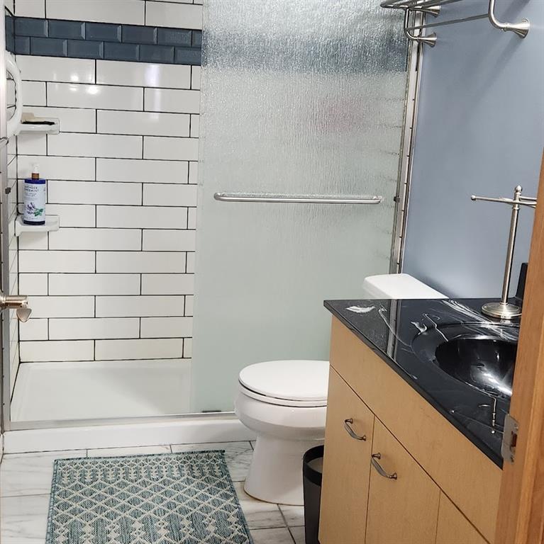 5600 Munhall Road, Unit 204 Pittsburgh, PA 15217 - Photo 18 of 29 Gallery Image 18