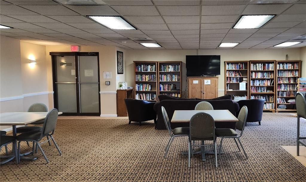 5600 Munhall Road, Unit 204 Pittsburgh, PA 15217 - Photo 27 of 29 Gallery Image 27