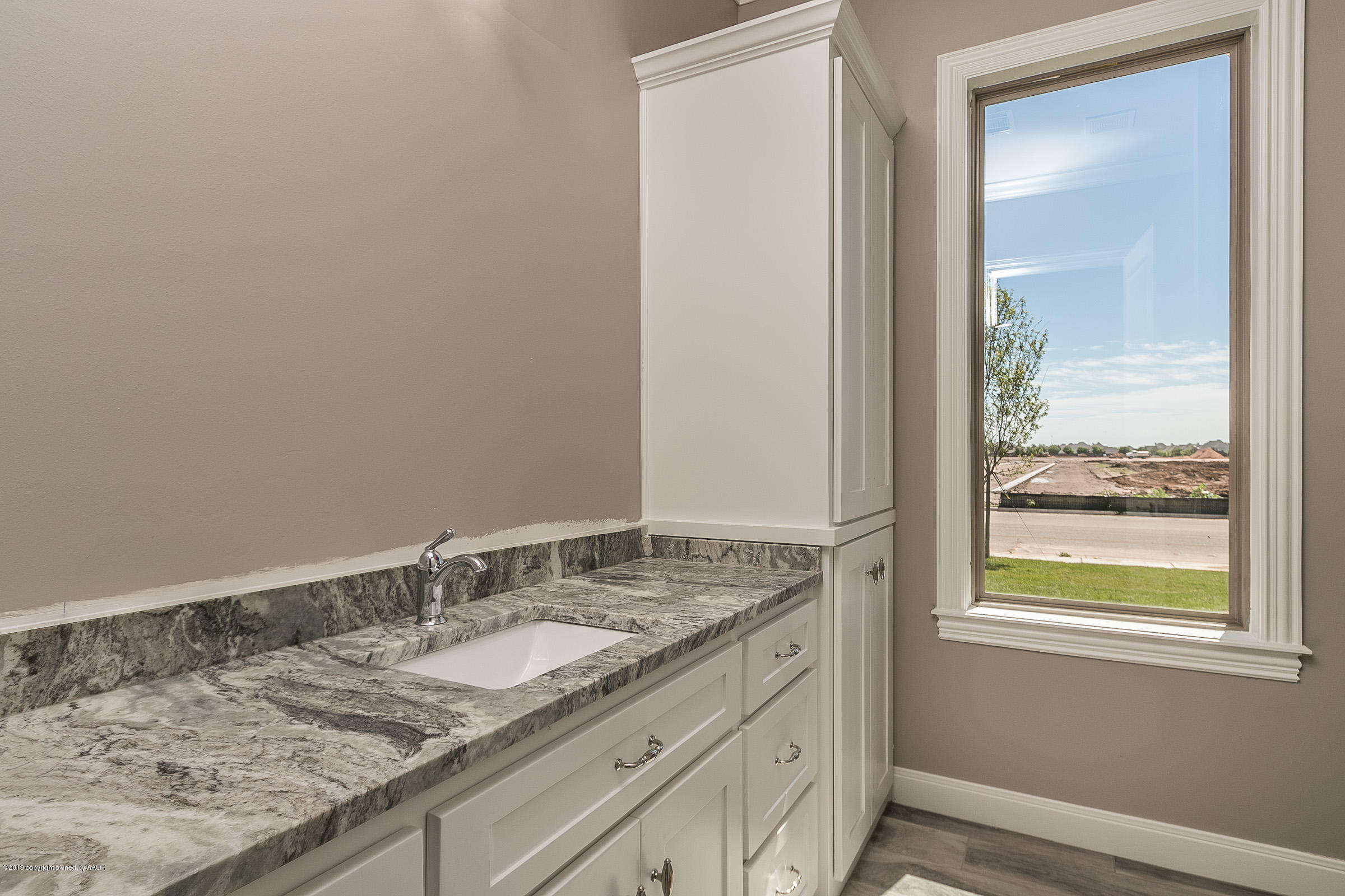 5404 Wesley Road Amarillo, TX 79119 - Photo 19 of 32 019_Bathroom 2