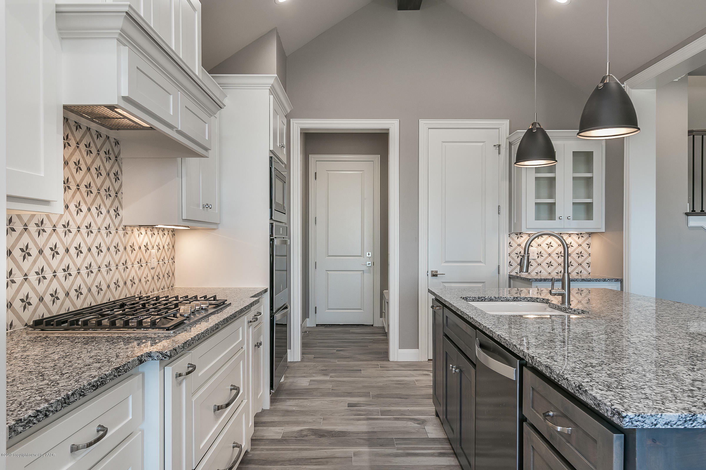 5404 Wesley Road Amarillo, TX 79119 - Photo 7 of 32 007_Kitchen 2
