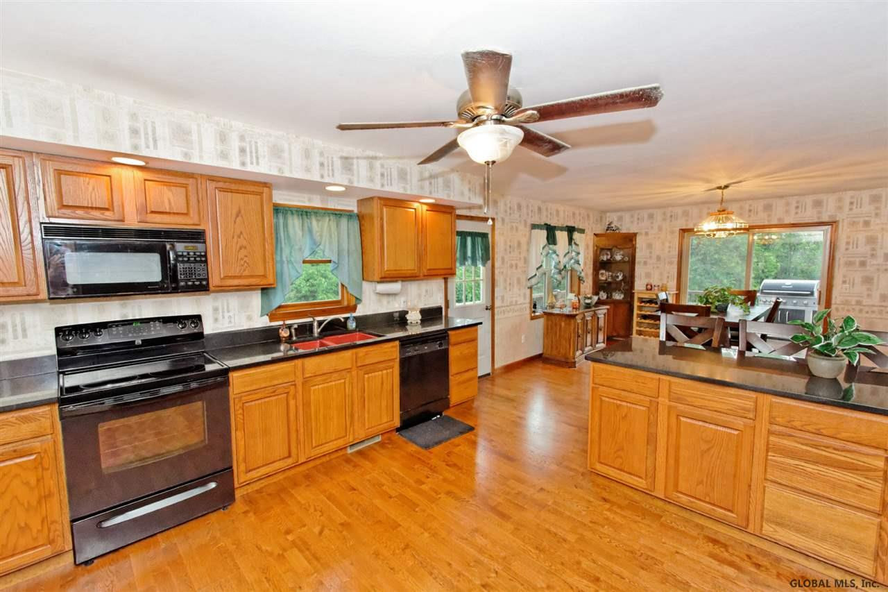 1051 Rector Road Glenville, NY 12302 - Photo 10 of 25 Photo 10