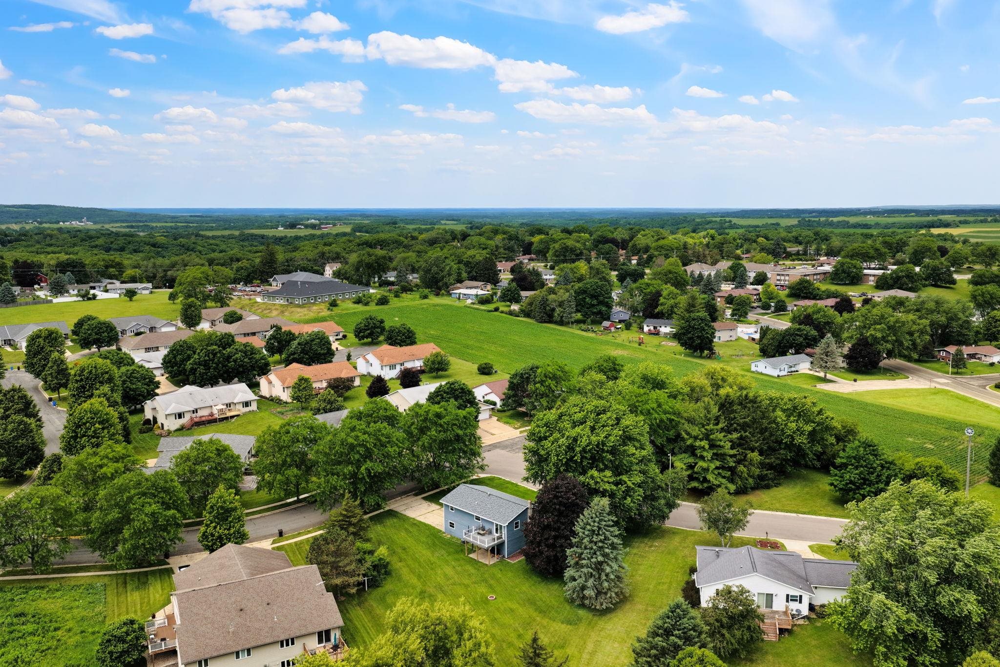 401 Linda Road Mount Horeb, WI 53572 - Photo 37 of 38